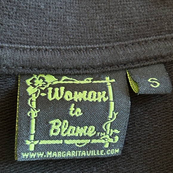 Maragritaville Black, Zip front, sweatshirt w/ Sparkly drink on back. Women’s S - Picture 3 of 4